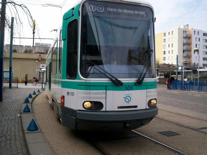 ratp ; paris ; metro ; transport en commun ; ferroviaire ; railroad